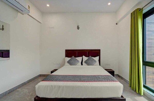 Free WiFi - AEON HOTEL (Post)