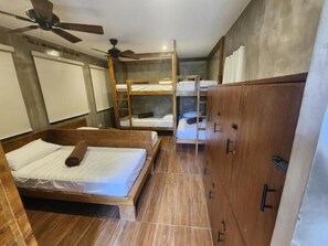 Shared Dormitory | In-room safe, free WiFi, bed sheets