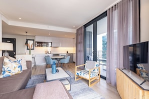 Superior Apartment, Balcony, City View | Living area