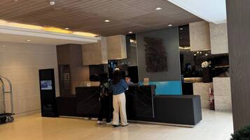 Condo, 1 Bedroom, Accessible, Hot Tub | Lobby