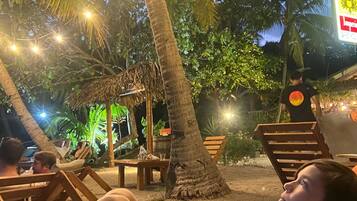 House, 5 Bedrooms, Private Pool, Mountain View | Property grounds