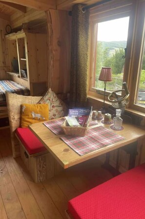 1 sovrum, resesäng och gratis wi-fi