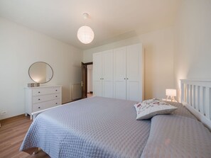 3 Schlafzimmer, Reisekinderbett, kostenloses WLAN