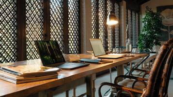 Apartment, 4 Bedrooms | Iron/ironing board, free WiFi