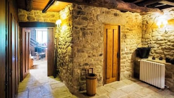 Departamento, 2 habitaciones | Área de sala de estar