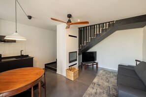 Traditioneel huis | Een minibar, een kluis op de kamer, een strijkplank/strijkijzer