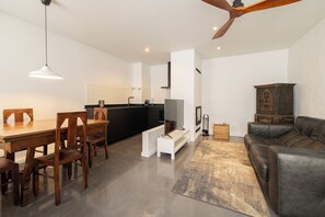 Standard House | Minibar, in-room safe, iron/ironing board, free cribs/infant beds - CasaNova Farmhouse (Braga)