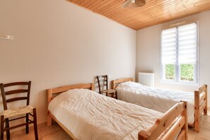 3 Schlafzimmer, Bügeleisen/Bügelbrett, kostenloses WLAN