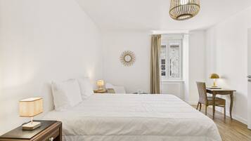 3 bedrooms, iron/ironing board, free WiFi