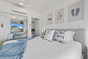 Unclassified image, 2 of 56, button