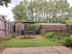 Cottage | Outdoor dining - 8 Wharfedale Mews (Otley)