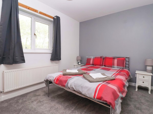 Cottage | 2 bedrooms, individually decorated, individually furnished, free WiFi - 8 Wharfedale Mews (Otley)