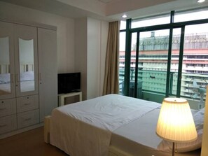 1 chambre, fer et planche à repasser, Wi-Fi gratuit, draps fournis