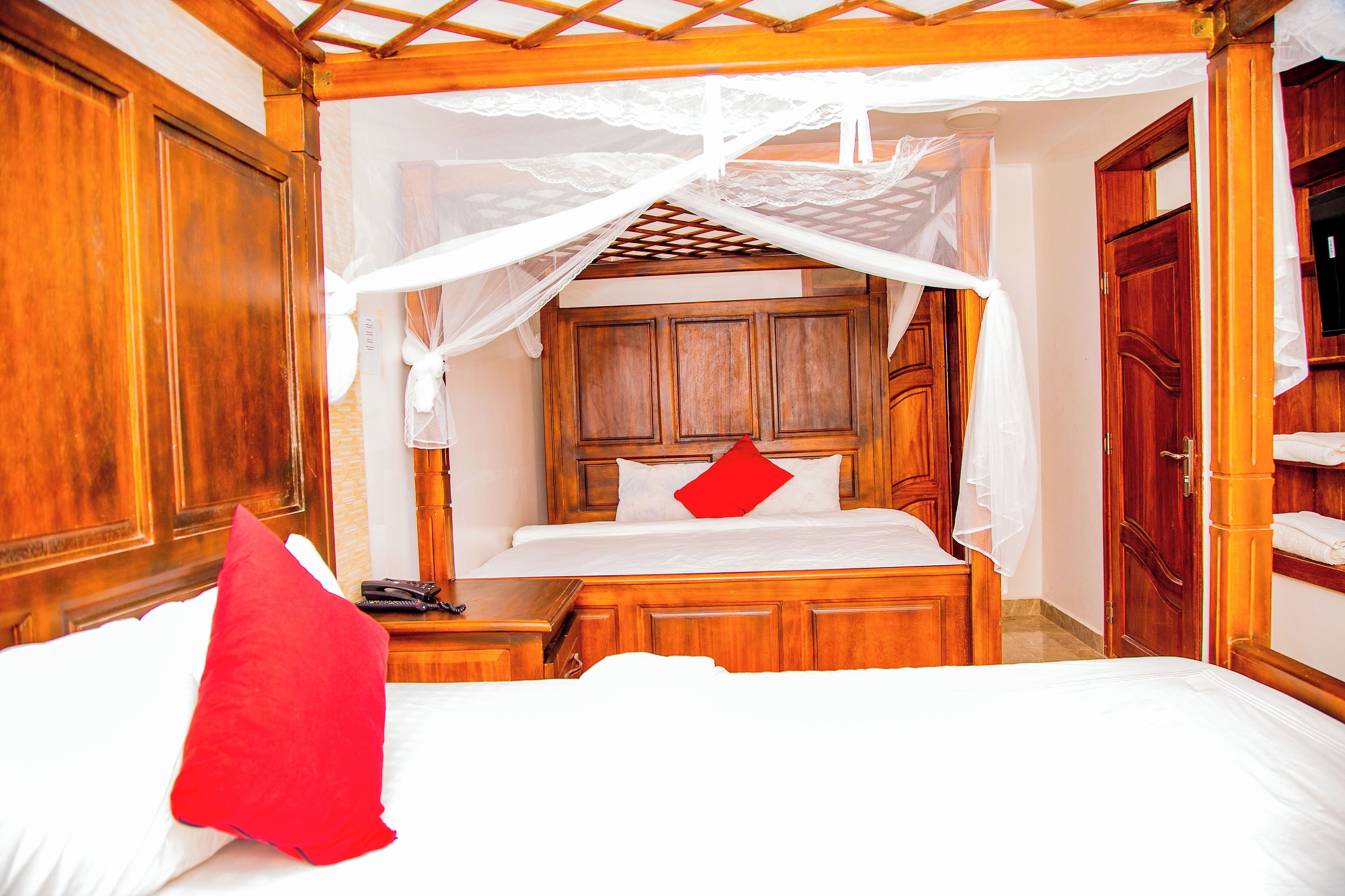 Room, 2 Bedrooms, Balcony, City View | 2 bedrooms