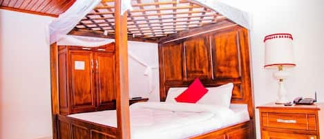 Room, 2 Bedrooms, Balcony, City View | 2 bedrooms