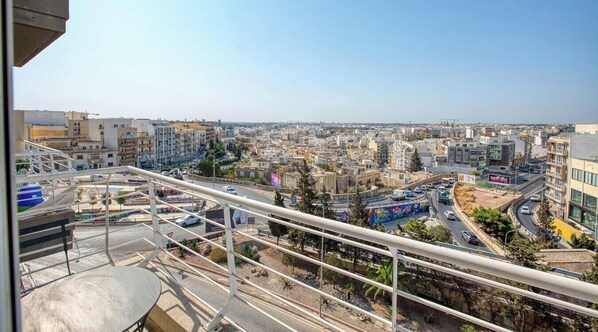 Property grounds - Lovely, fully equipped 2BR APT in central MSIDA (Msida)