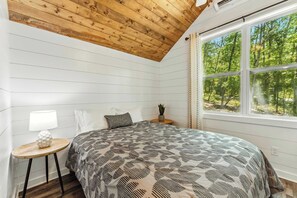 3 間睡房、Wi-Fi、床單