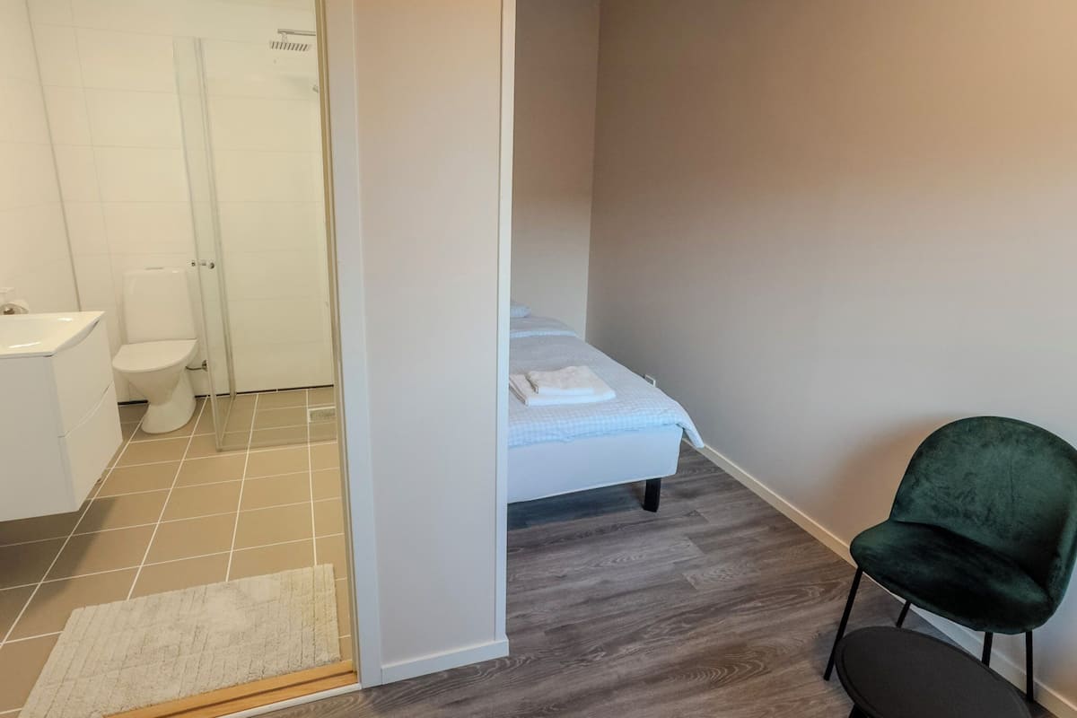 Standard Single Room, 1 Twin Bed | WiFi (free), bed sheets