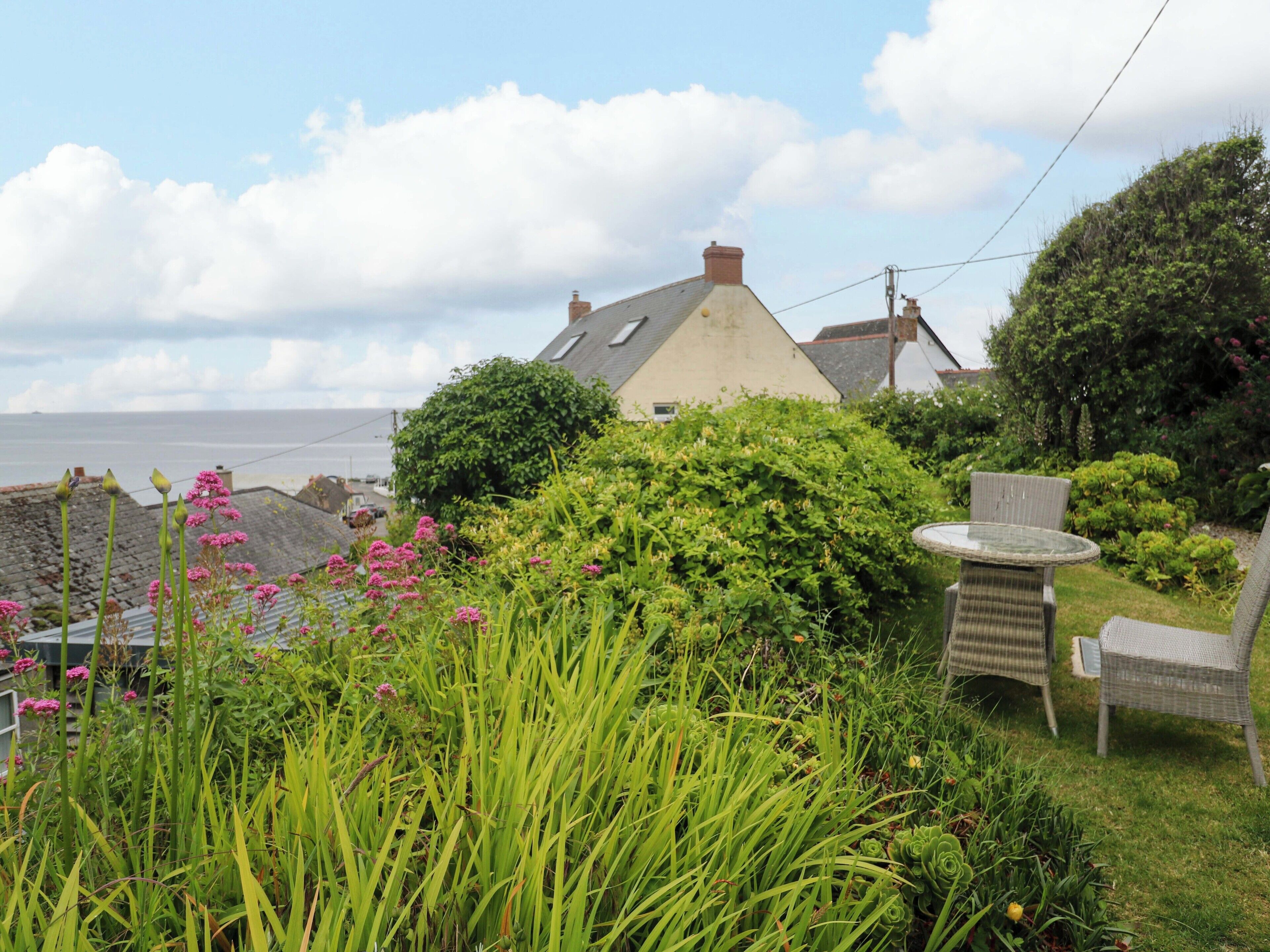 Tempat makan outdoor