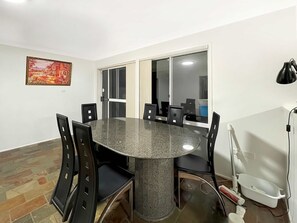 Nhà | 1 phòng ngủ, truy cập Internet tốc độ cao 