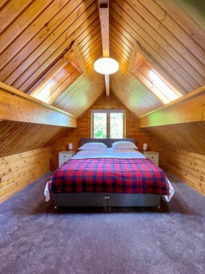 3 chambres, fer et planche à repasser, Wi-Fi, literie fournie