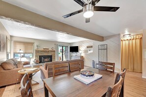 TV - Wildflower 11- Pet Friendly, Close to Town (Mammoth Lakes)