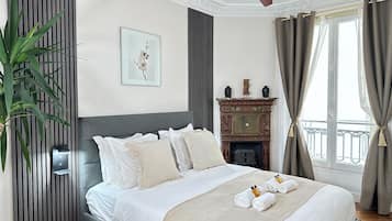 Departamento de lujo, vista al patio | Tabla de planchar con plancha, cuna de viaje y wifi gratis