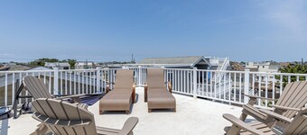 Newly Renovated - 3rd house from beach - 2 private decks & so much more.