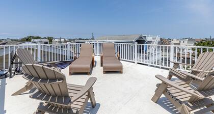 Newly Renovated - 3rd house from beach - 2 private decks & so much more.