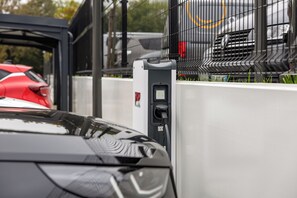 Electric vehicle-charging station - Campanile PRIME - Smart Lyon Chaponost (Chaponost)