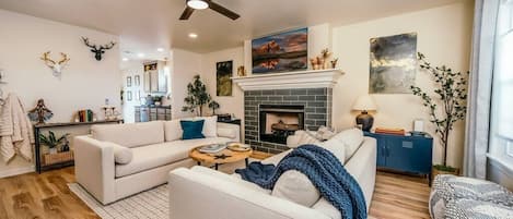 TV, fireplace, offices