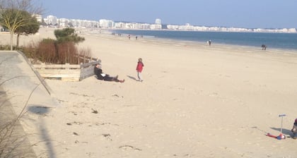 STUDIO MER PORNICHET 800 METRES FROM THE BAY OF LA BAULE