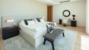 Unclassified image, 5 of 25, button - Luxury Marbella Villa With 5 Bedrooms (Marbella)