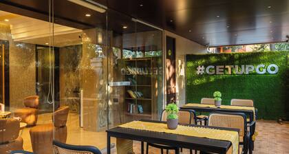 The Hosteller Mumbai, International Airport