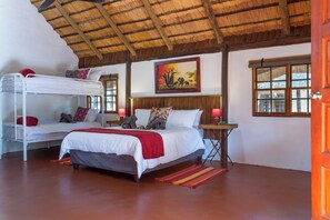 Bed sheets - Franks Bush Camp (Hoedspruit)