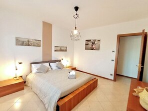 3 bedrooms, iron/ironing board, WiFi, bed sheets - Cozy and comfortable facility in Prosecco Valley (Covolo)