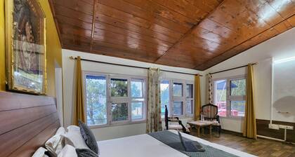 Golden Zenith Villa