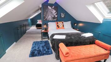 4 bedrooms, individually decorated, individually furnished, free WiFi