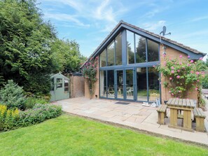 Exterior - Lawnswood (Scarborough)