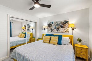 Standard Apartment, Pets allowed, Beachside | Desk, laptop workspace, iron/ironing board, free WiFi