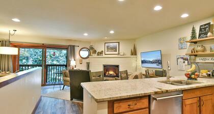 Lagoon Lookout - Beautifully Remodeled, Close to Everything!