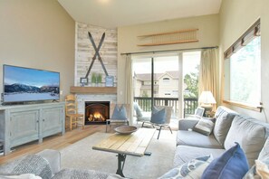 TV connectée, cheminée