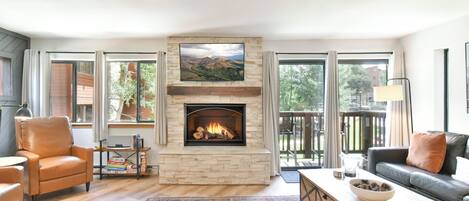 TV connectée, cheminée