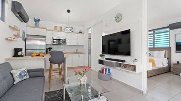 1 bedroom, iron/ironing board, free WiFi, bed sheets