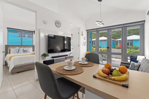 Luxury Beach Villa | Pool | Buye Beach Retreat