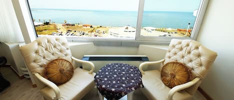 Comfort-Zimmer, Meerblick | Minibar, Schreibtisch, Verdunkelungsvorhänge, Bügeleisen/Bügelbrett