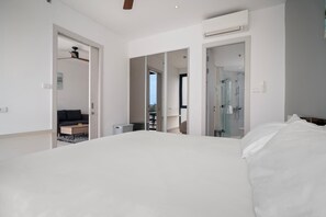 2 chambres, fer et planche à repasser, Wi-Fi, draps fournis