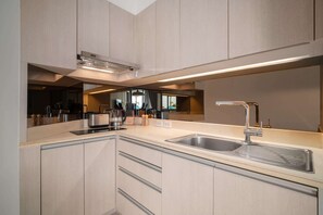 Fridge, microwave, stovetop, toaster - Cassia Residences 1BR A Sea side (Choeng Thale)