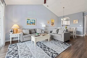 TV - "Coastal Comfort" Located in Barefoot Resort (North Myrtle Beach)