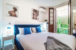 Double Room, 1 Queen Bed | View from room